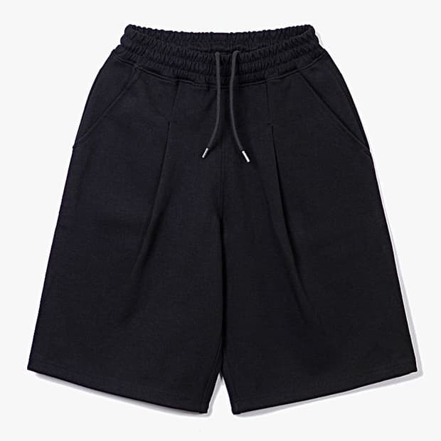 (새상품 택포가격) 제로 딥원턱 스웨트 버뮤다 쇼츠 블랙 XL