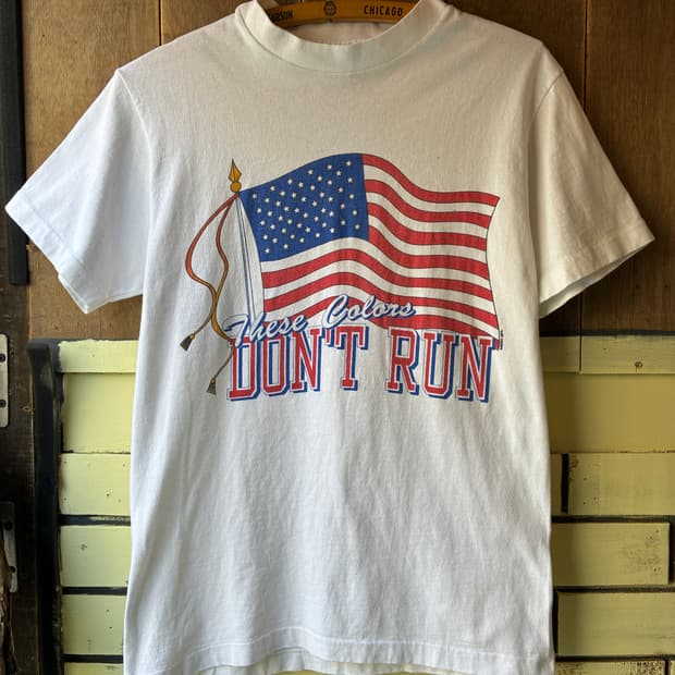 90s Vintage USA Flag Graphic Tee