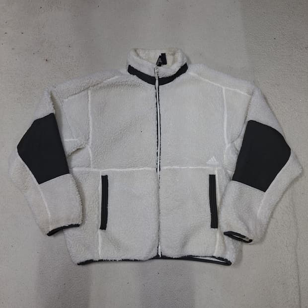 아디다스  빅로고 뽀글이M