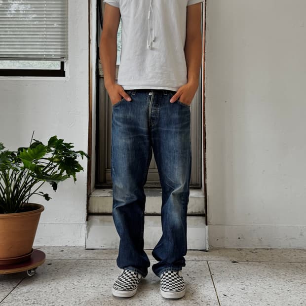 Levi’s 590 레귤러 스트레이트 데님 팬츠