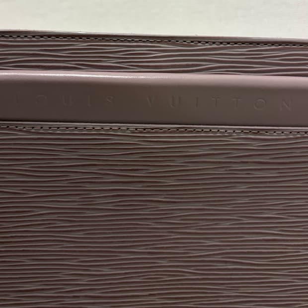 루이비통 에삐 숄더백