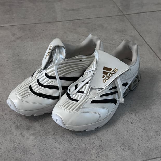 아디다스 프레데터 메가라이드 275