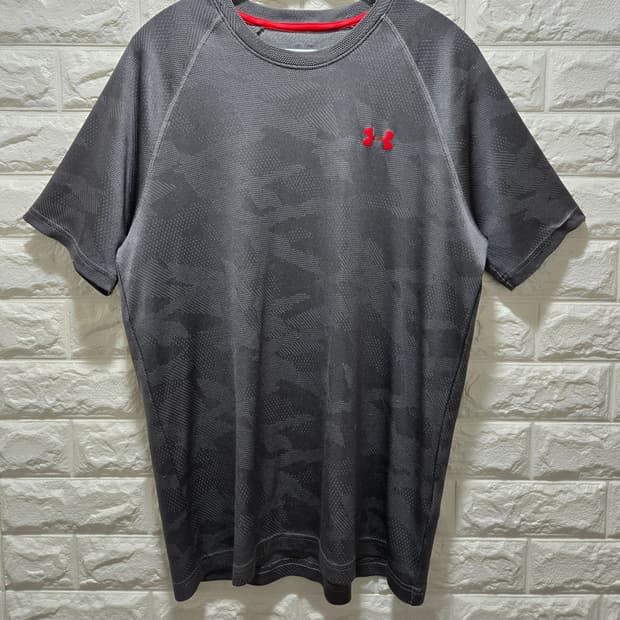 언더아머 기능성 반팔티 95~100