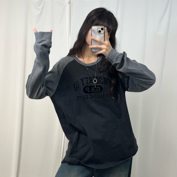 Gap raglan long-sleeve