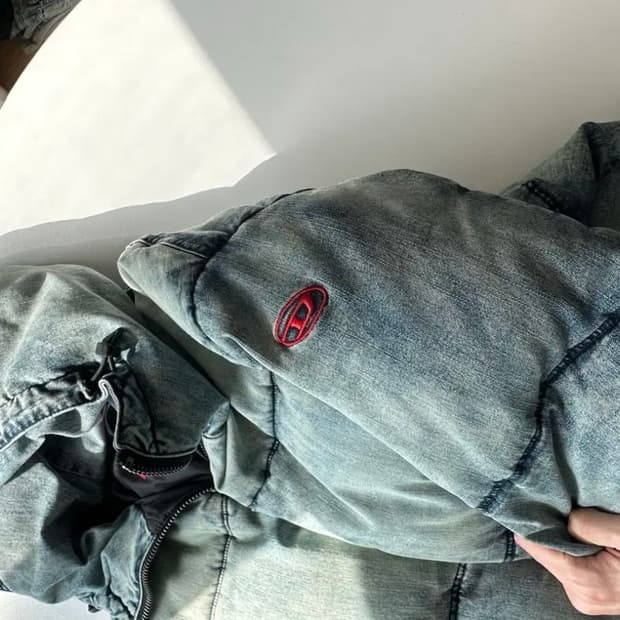 디젤 트리티드 데님 퍼퍼 자켓 블루