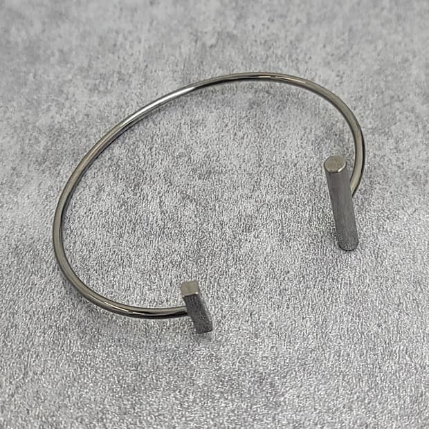 bangle bracelet