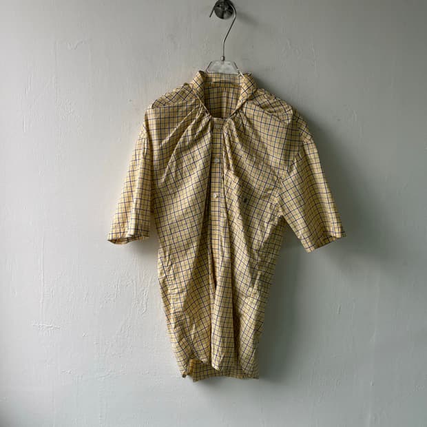 마틴로즈 턱 셔츠