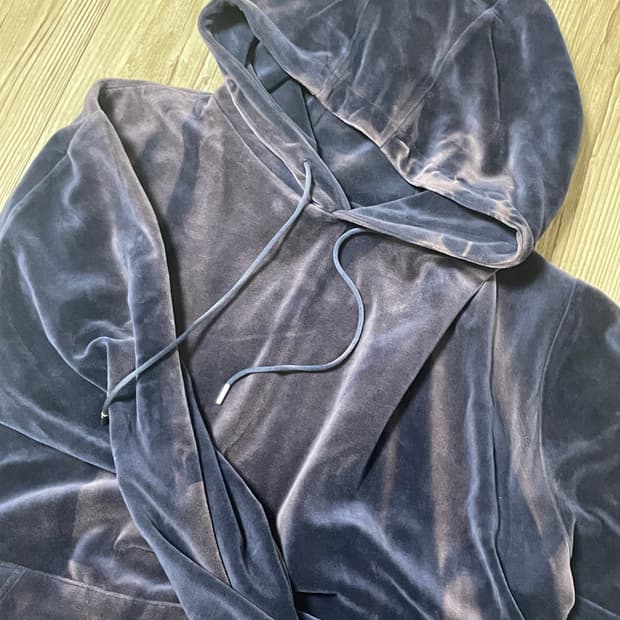 XL)지용킴 벨벳 후드티