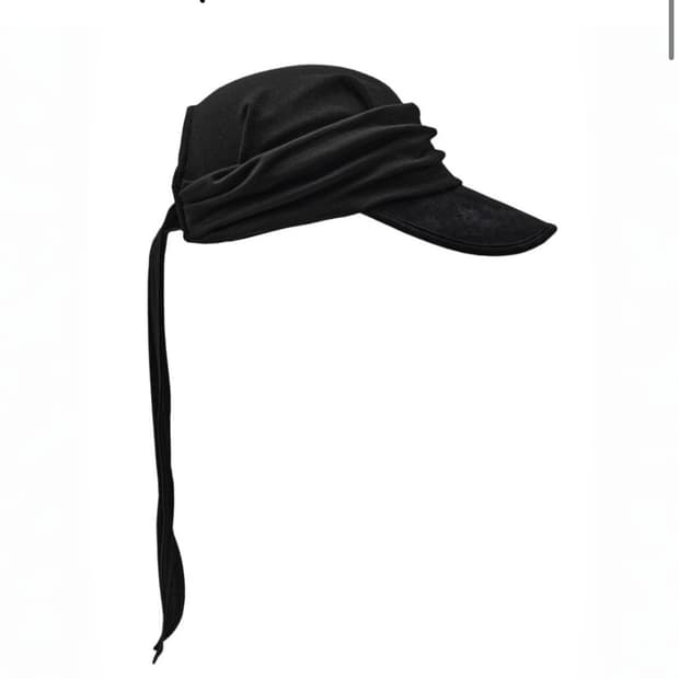 Bonienkiye drape strap cap