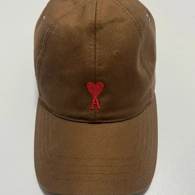 Ami 아미 볼캡모자