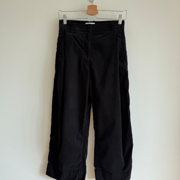 코스(COS) 코듀로이 팬츠