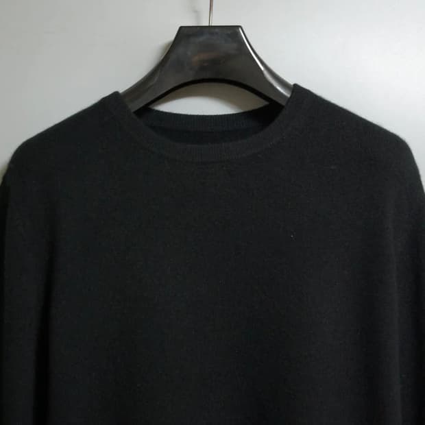 고요 캐시미어 라운드니트 100