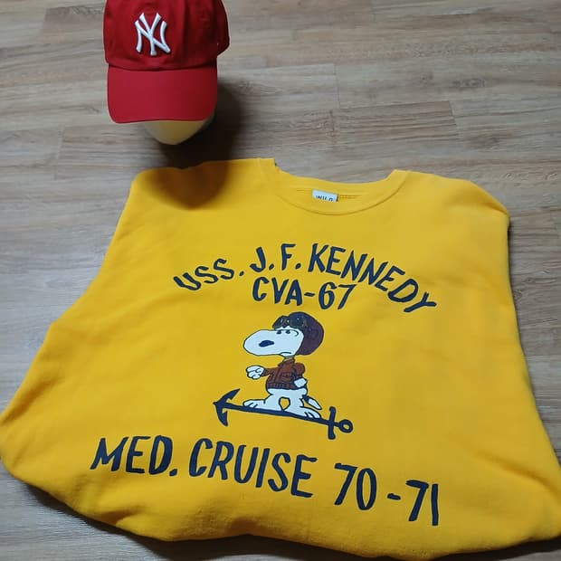 WILD DONKEY 와일드동키 스누피 맨투맨 빈티지 스웻셔츠