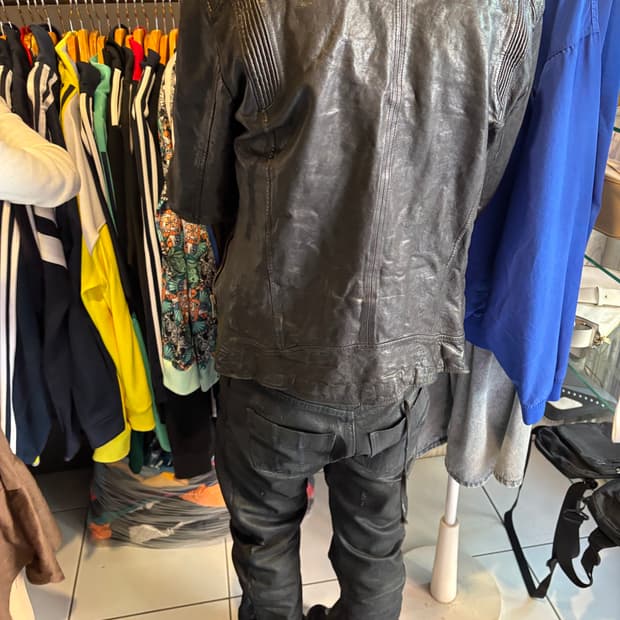 빈티지 램스킨 레더 하이넥 자켓