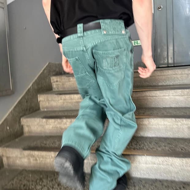 플라스틱프로덕트 팬츠