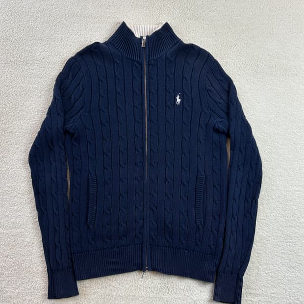 폴로 니트집업