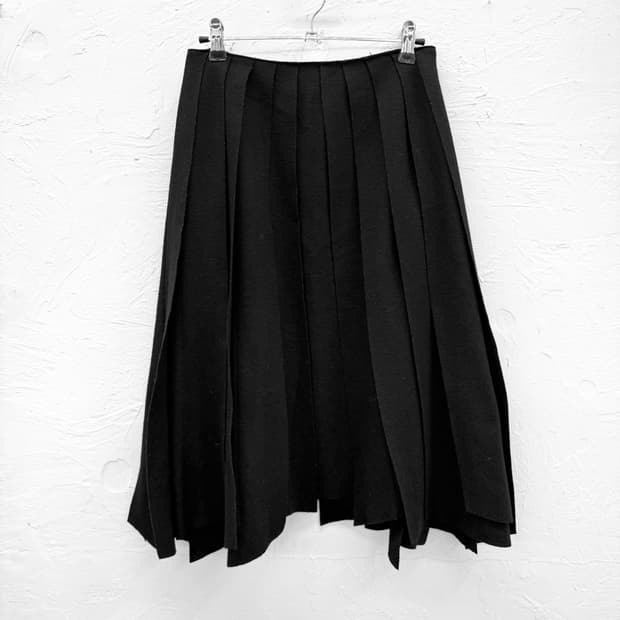 shilla 플리츠 울 스커트