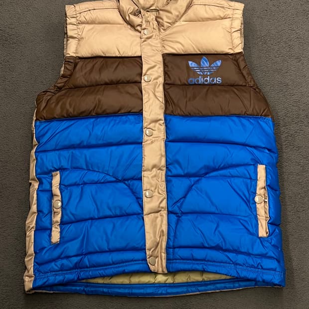 아디다스 빈티지 패딩 베스트 처분 