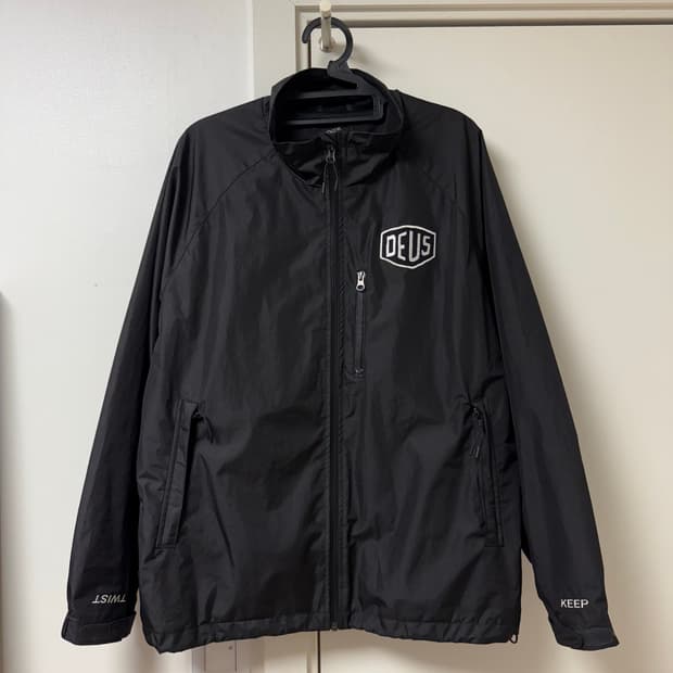 데우스 자켓 집업 바람막이