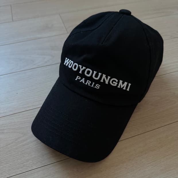 우영미 블랙 볼캡 WOOYOUNGMI PARIS