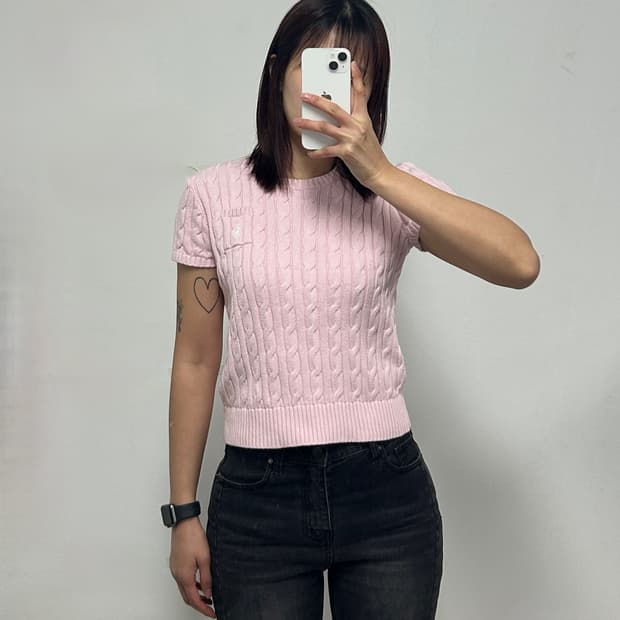 폴로 신형QR 포니로고 핑크 꽈배기 반팔 니트