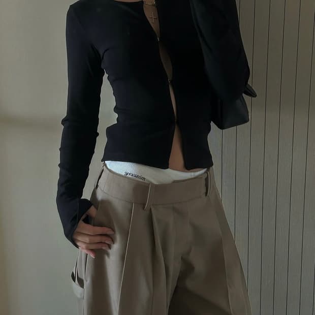 minasong 민아송 에센셜 후크 가디건 블랙