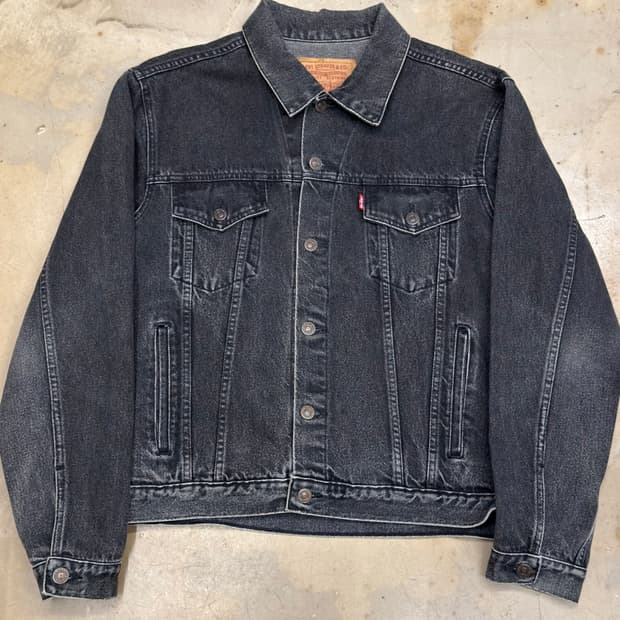 🫶🏻 90‘s 리바이스 70506 흑청 자켓 🫶🏻