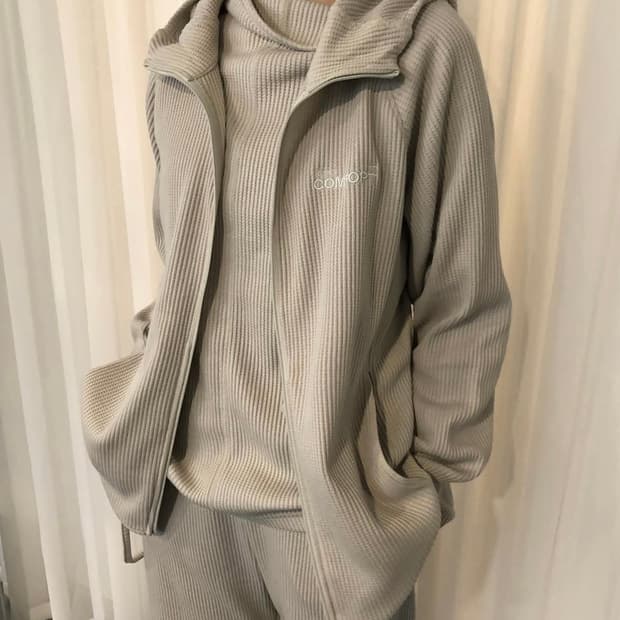 (구해요) jichoi 지초이 컴포트 와플 후드집업 24-001 베이지 