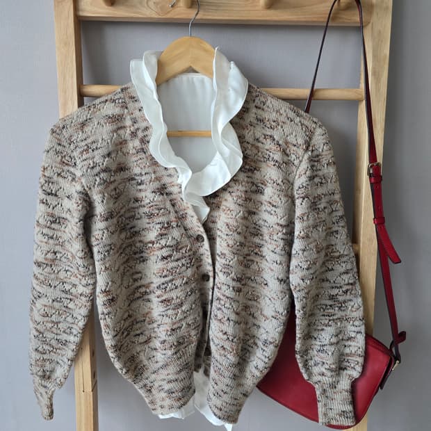 미니멀 디자인 빈티지 울 카디건