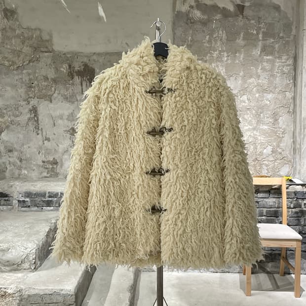 더 오픈 프로덕트 아이보리 시어링 더플 자켓 사이즈 M