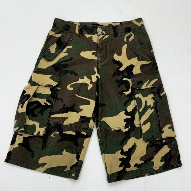 BROWNBREATH camo cargo shorts L