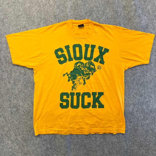 80s USA 빈티지 Screen Star Sioux Suck