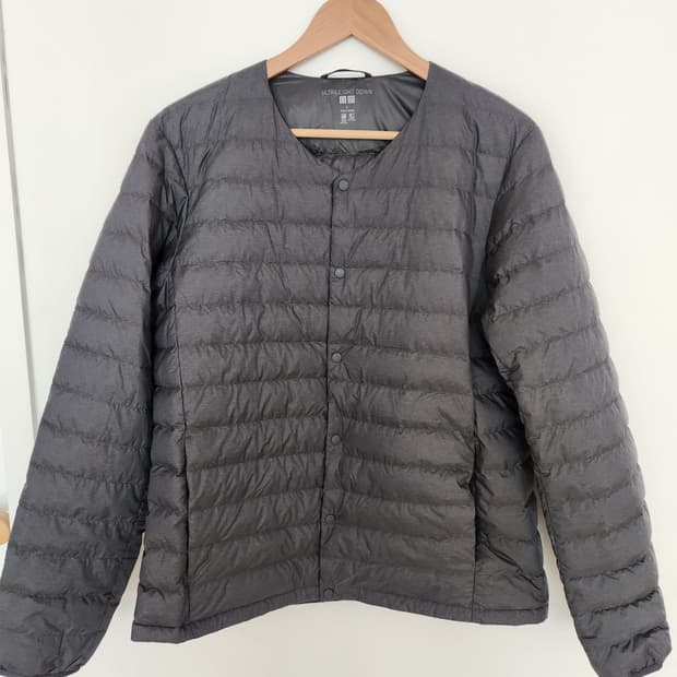 여자 유니클로 울트라 라이트다운 자켓 L