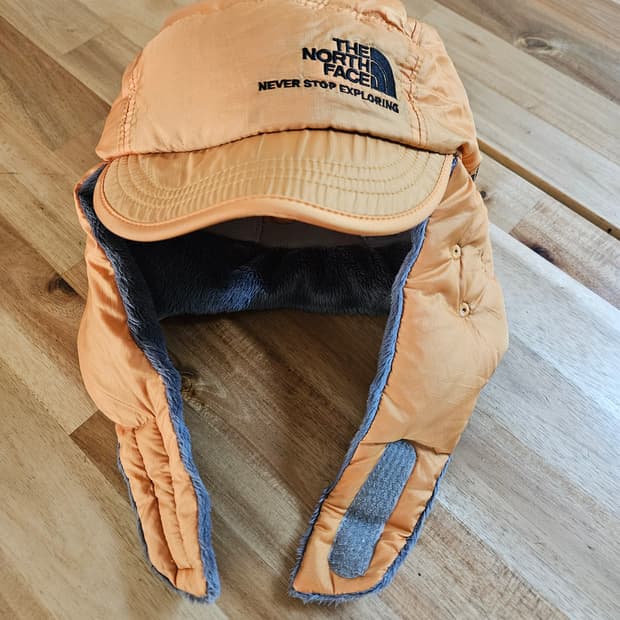 노스페이스 써밋시리즈 군밤 트루퍼햇 구스 이어머프캡 