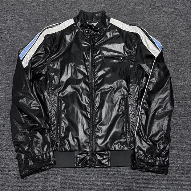 아르마니 익스체인지 바람막이 자켓