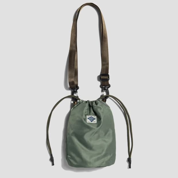 브론슨 나일론 백