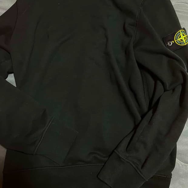 스톤아일랜드 맨투맨