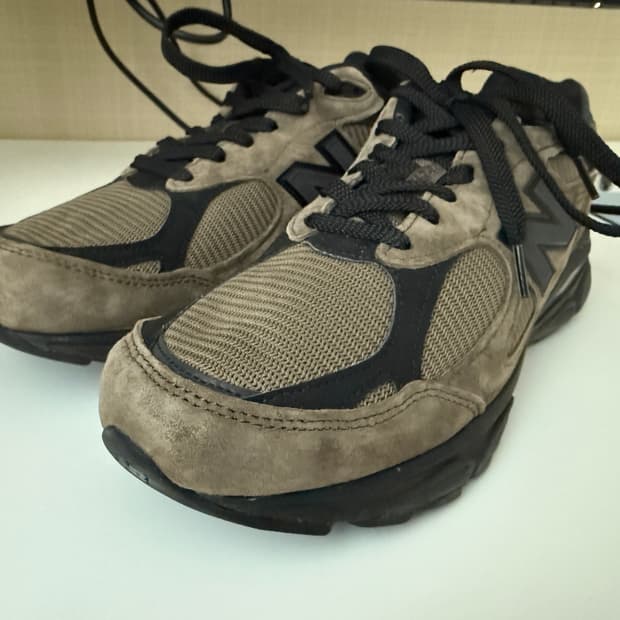 (300) 뉴발란스 x JJJ자운드 990v3 브라운 블랙