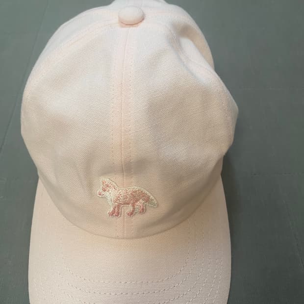 메종키츠네 베이비폭스 베이비 핑크 모자 