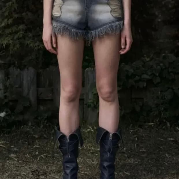 보헤미안서울 워싱 데미지 쇼츠 그레이 L