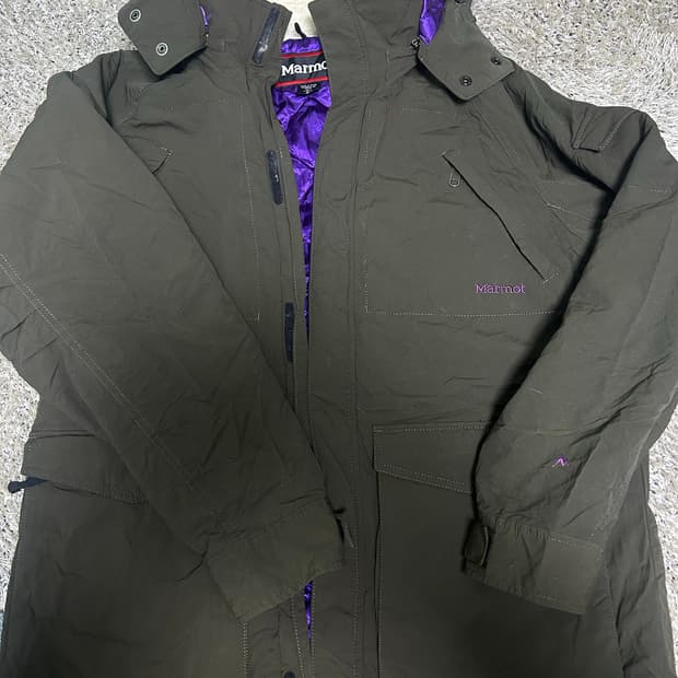 일본판 마무트 카키야상자켓 사이즈 105~110