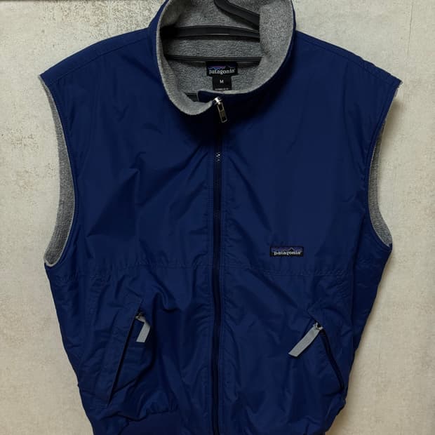파타고니아 쉘드 신칠라  베스트 m 사이즈