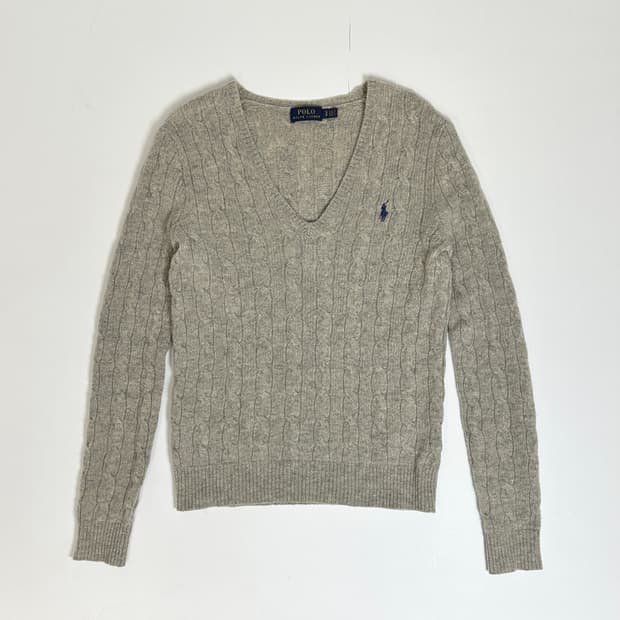 폴로 브이넥 케이블 니트(s)