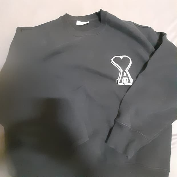 백화점판 아미 빅로고 맨투맨