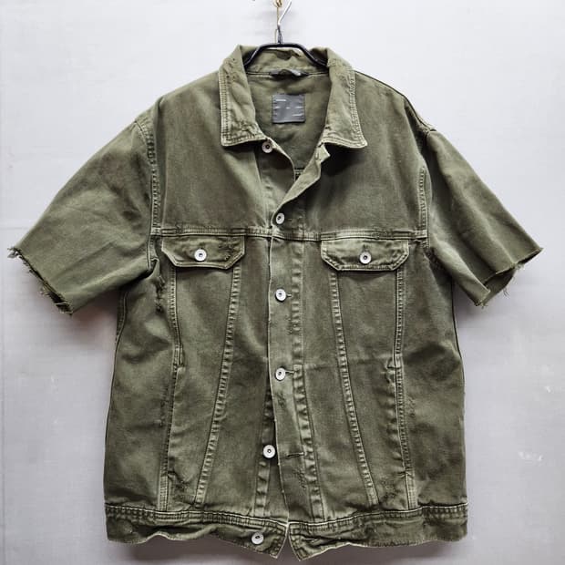 자라 투포켓 올리브카키 디스트로이드 반팔 데님자켓 L(L)