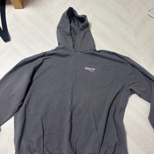 발렌시아가 웨이브로고 라지핏 그레이 후드 m사이즈