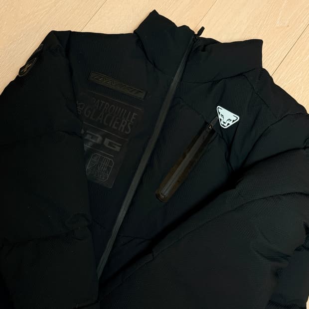 다이나핏 모글 미들 패딩