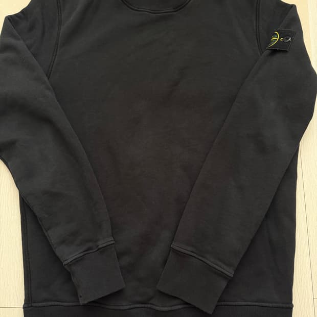 신형/새상품급 스톤아일랜드 맨투맨 블랙 L