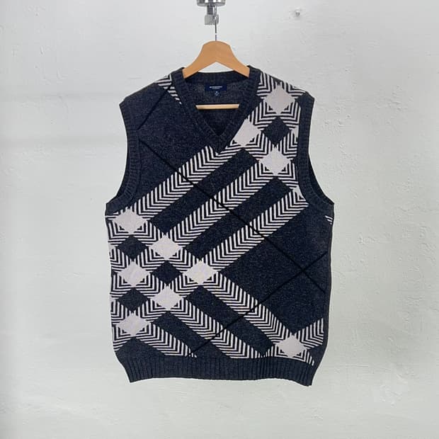 버버리 차콜 아가일 멀티 체크 울 니트 베스트