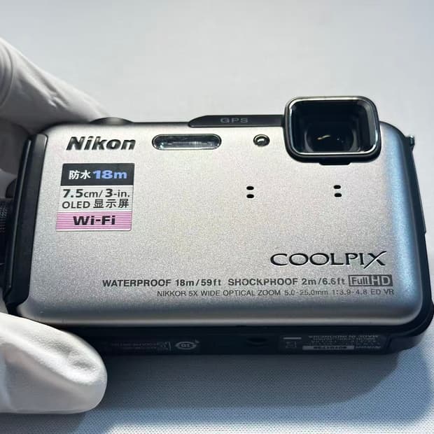 니콘 쿨픽스aw110(aw100) 은색 디카